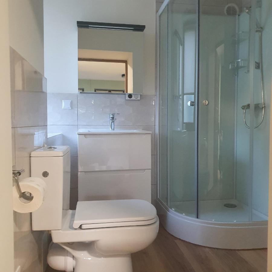 Albatros Room With Bathroom Warszawa Eksteriør billede